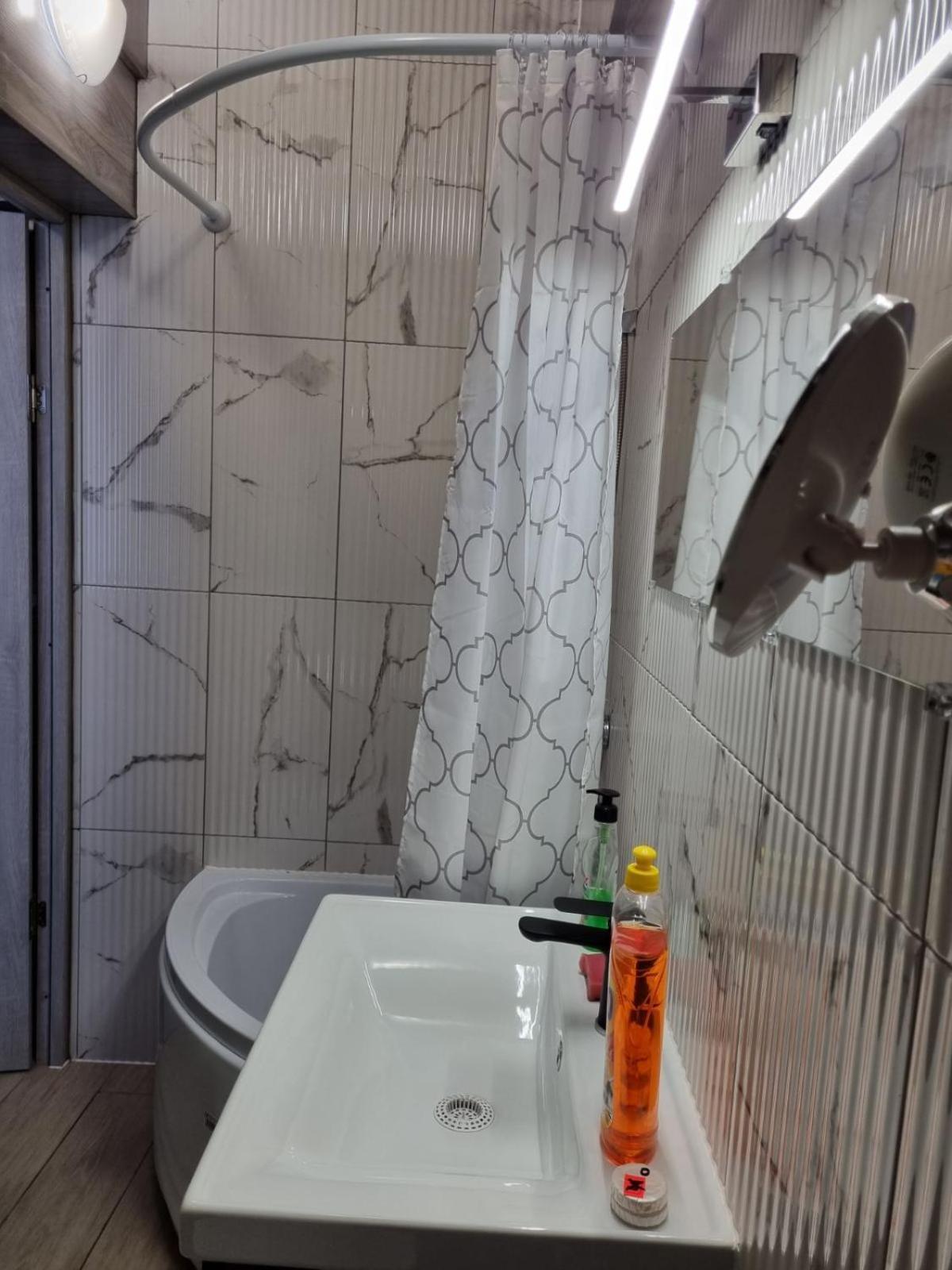 Apartment Centru 基希讷乌 外观 照片
